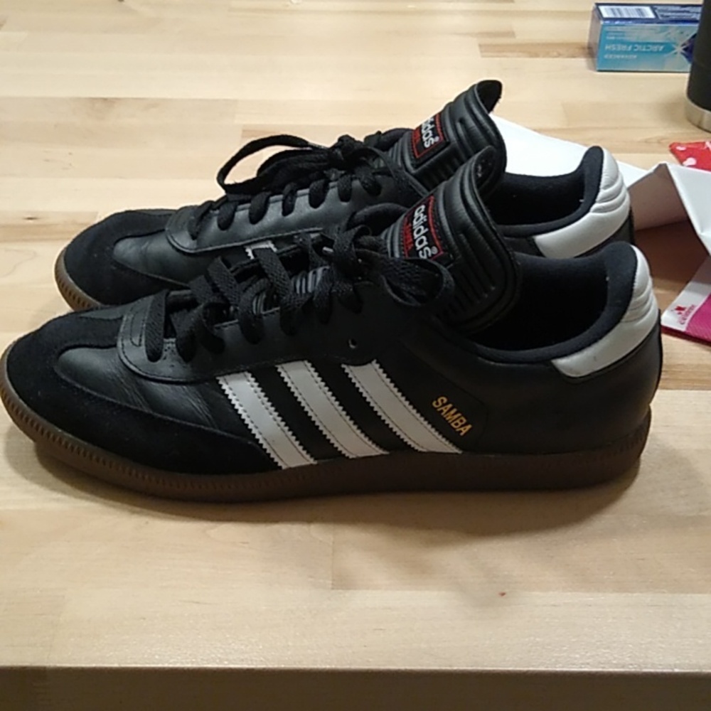 Adidas samba